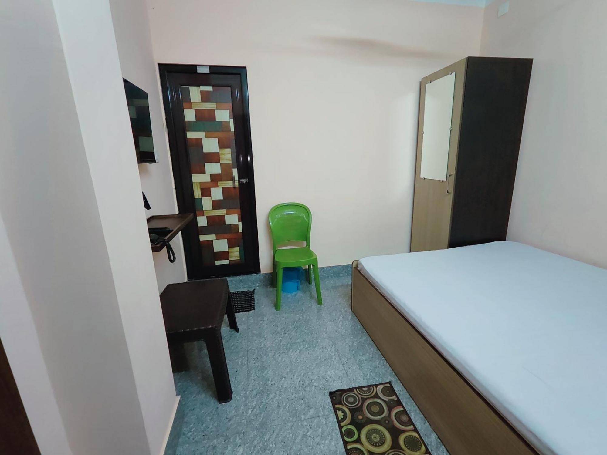 Gulab Lodge Siliguri Exteriör bild