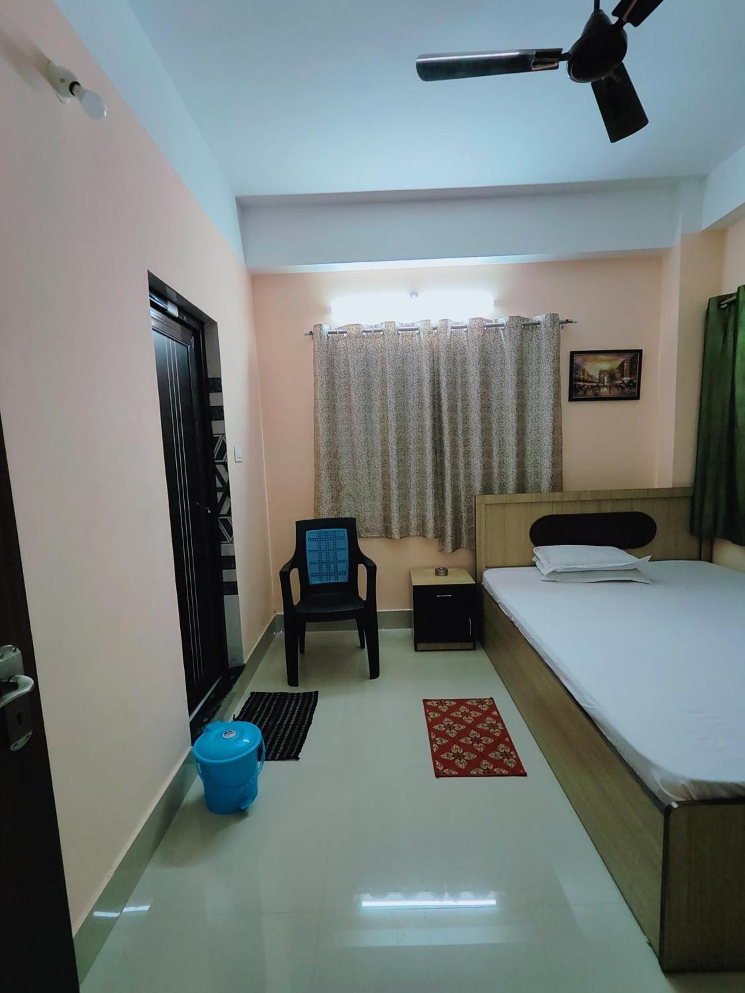 Gulab Lodge Siliguri Exteriör bild